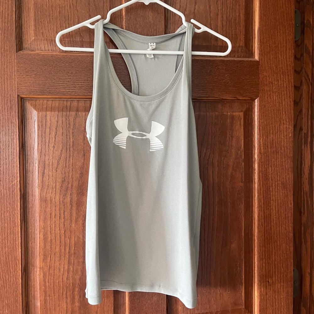 UNDER ARMOR grey tank top
